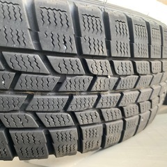 スタッドレスタイヤの画像