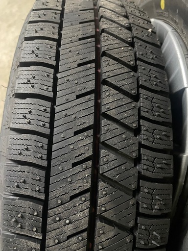 155/65R14ブリザックVRX3