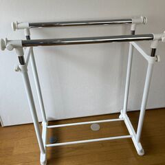 ハンガーラック パイプハンガー 縦横伸縮 アイリスオーヤマ の画像