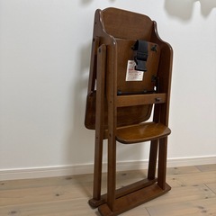 木製ワンタッチハイチェア　ベビーチェア　の画像