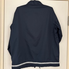 ウィンドブレーカー　レディースMサイズの画像