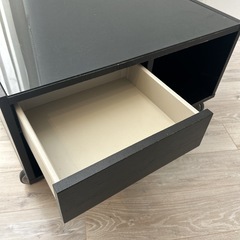 IKEA ガラストップ　センターテーブルの画像