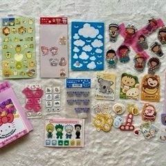 【美品】ディズニー・ハローキティキャラクターラッピングシールまとめ買い50点超で1000円ぽっくりの画像