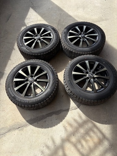 ホイール付きスタッドレスタイヤ