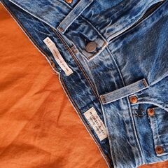 リーバイス RIBCAGE PLEATED CROP 25の画像