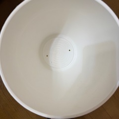 白いオシャレなプランターの画像