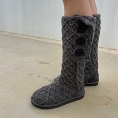 UGGニットブーツ.   23.5-24の画像