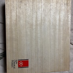 マグニフィセンス　食器2セット
の画像