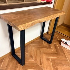 1枚板 デスクの画像