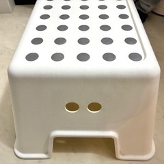 IKEA 踏み台の画像