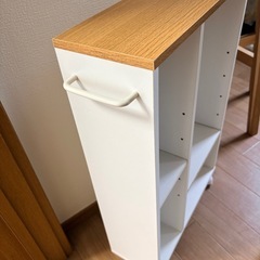 隙間収納  の画像