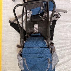 【無料】Kathmandu（カトマンズ）ベビーキャリー／登山・お出かけ・ハイキングにの画像
