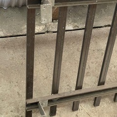 アルミサッシの柵の画像