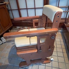 家具調トイレ　セレクトR 肘掛け跳ね上げの画像