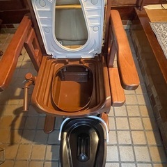 家具調トイレ　セレクトR 肘掛け跳ね上げの画像