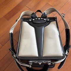 黒ランドセル　セイバン天使の羽根PUMAの画像