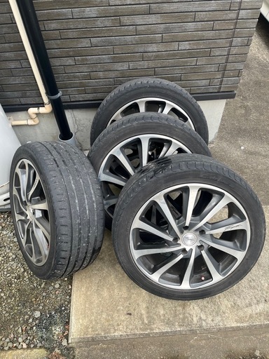 ホイールタイヤセット　17インチ