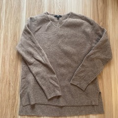 おまとめ品　セーター２枚　レディース　ユニクロ　GU
の画像