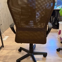 オフィスチェア可動式2脚セット(1つ1500円)の画像