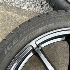スタッドレスタイヤ ホイール4本セット245/40R18 の画像