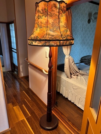 フロアスタンド　アンティーク