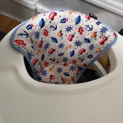 西松屋の歩行器の画像