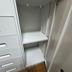 90パーセント引き🉐 キャビネット  スチール製  Amazon返品品の画像