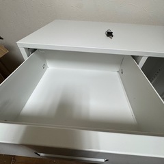 90パーセント引き🉐 キャビネット  スチール製  Amazon返品品の画像