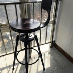 新品　椅子 回転チェア　古風チェアの画像