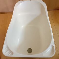 ベビーベッド＆ベビーバス（引取限定）の画像