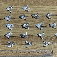 銀製のオオカミ楊枝の画像