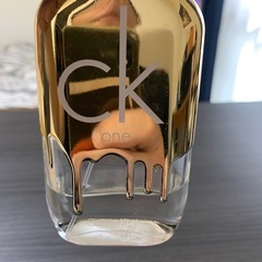 カルバンクライン　シーケーワン　Calvin Klein ckone ゴールドの画像