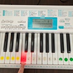 キーボード、ピアノの画像