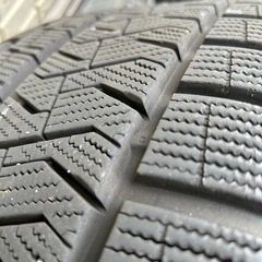 スタッドレスタイヤ ホイール4本セット245/40R18 の画像