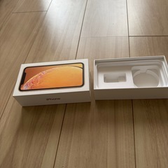 iPhone X s128㎇イエロー用　空き箱
の画像