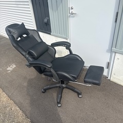 
ゲーミングチェア