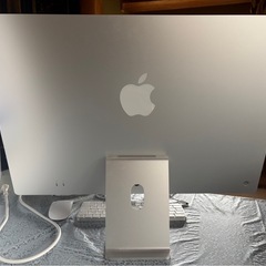 Apple iMac 24インチ M1チップ搭載モデル ホワイトの画像