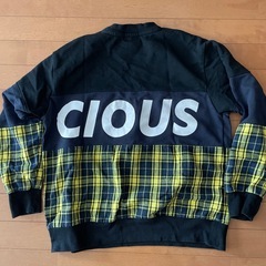 中古品　メンズM 　ネイビーの画像