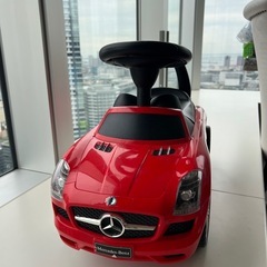 メルセデスベンツ SLS AMG レッドの画像