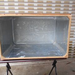 昔の商店で使っていたであろうお茶の箱（差し上げます、無料です。）の画像