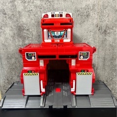 トミカ変形出動！ビッグファイヤー＆コンビステーションの画像