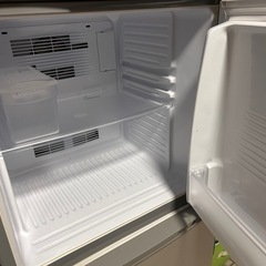 【取りに来てくださる方限定】AQUA 冷蔵庫　2013年製の画像