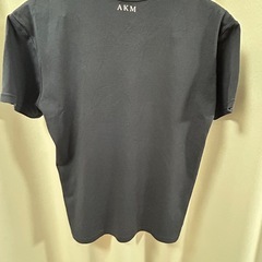 【まとめて2点で】Tシャツ Ｓサイズ①adidas ② AKM 断捨離をしております。の画像