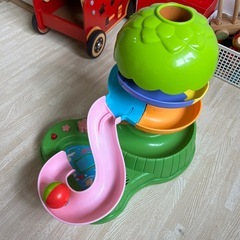 くるくる回るおもちゃ　０歳から３歳くらい　の画像
