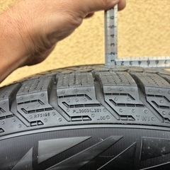 195/65 R16 タイヤホイール4本セット　PIRELL ICE ZEROの画像