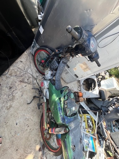 FIカブ事故車売り