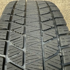 ブリザック DM-V3 215/70R16 の画像