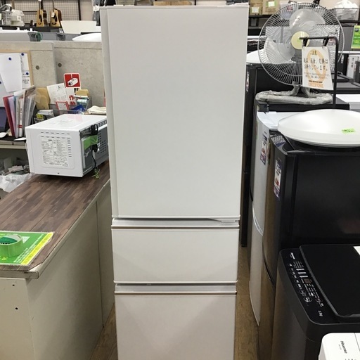 #K-9【ご来店頂ける方限定】MITUBISHIの3ドア冷凍冷蔵庫です