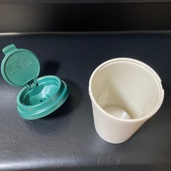 車載用灰皿の画像