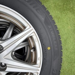  お買得！ブリヂストンスタッドレス　195/65R15   VRX2 2025年製未使用2本と2023年製2本の画像